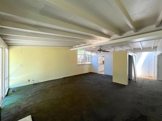 183 Thompson Square, Mountain View, CA 94043