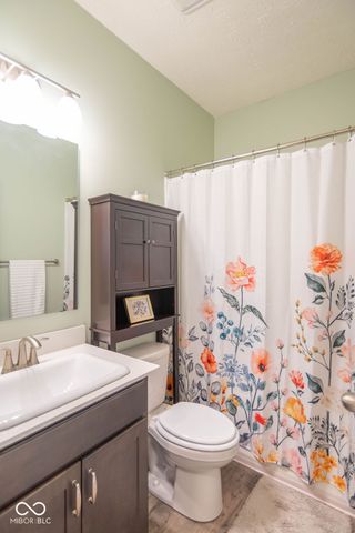 13900 N Cottage Grove Court, Camby, IN 46113