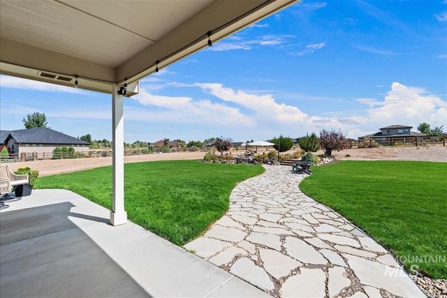 24090 Pheasant Ridge Ct, Middleton, ID 83644
