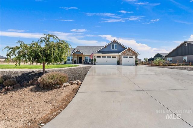 24090 Pheasant Ridge Ct, Middleton, ID 83644