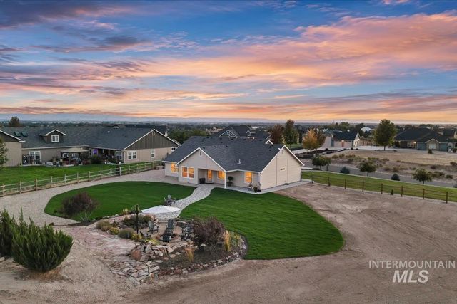 24090 Pheasant Ridge Ct, Middleton, ID 83644