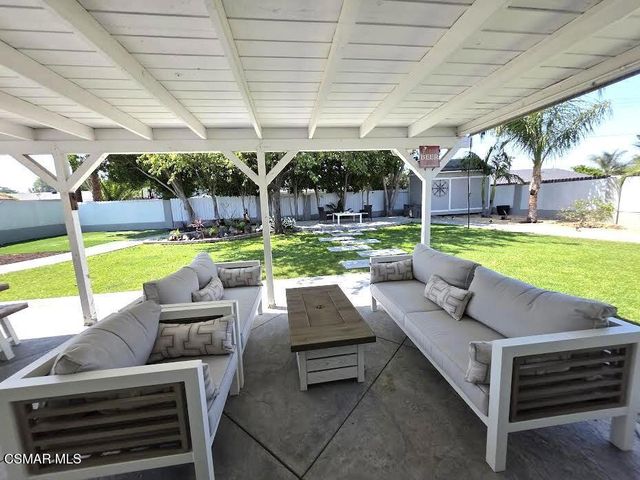 1748 Ahart Street, Simi Valley, CA 93065