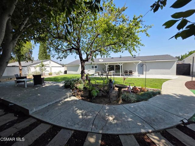 1748 Ahart Street, Simi Valley, CA 93065