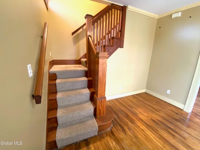 31 Brunswick Avenue, Troy, NY 12180