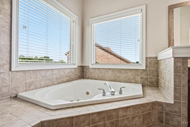 8580 Stuart Court, West Chester, OH 45069