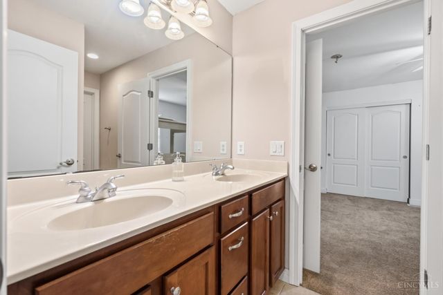 8580 Stuart Court, West Chester, OH 45069