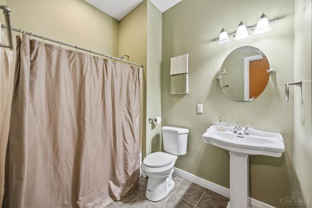 8580 Stuart Court, West Chester, OH 45069