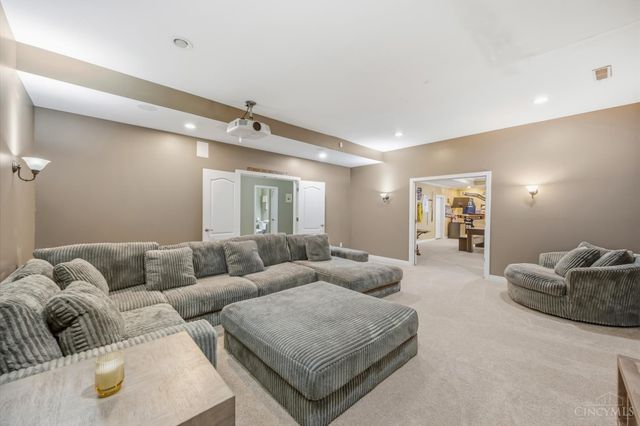 8580 Stuart Court, West Chester, OH 45069