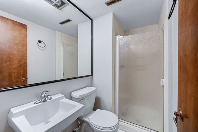 414 NE 9th Street, Ankeny, IA 50021