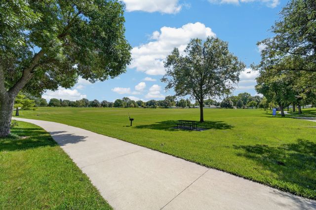 414 NE 9th Street, Ankeny, IA 50021