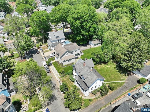 83 Grove Street, Englewood, NJ 07631
