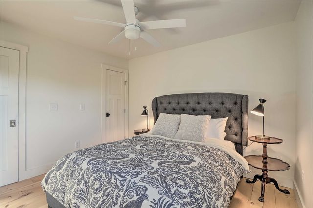 27258 Sunset Beach Lane, Eagle Rock, MO 65641