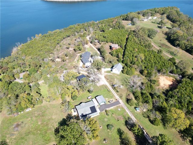 27258 Sunset Beach Lane, Eagle Rock, MO 65641