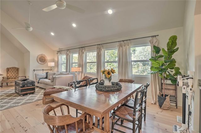 27258 Sunset Beach Lane, Eagle Rock, MO 65641