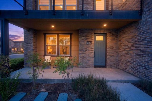 552 Galt Terrace 4, Sunnyvale, CA 94085