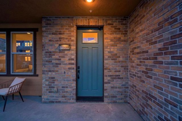 552 Galt Terrace 4, Sunnyvale, CA 94085