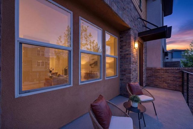 552 Galt Terrace 4, Sunnyvale, CA 94085