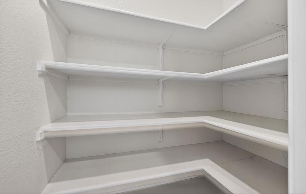 Image 39 of property listing at 552 Galt Terrace 4, Sunnyvale, CA 94085