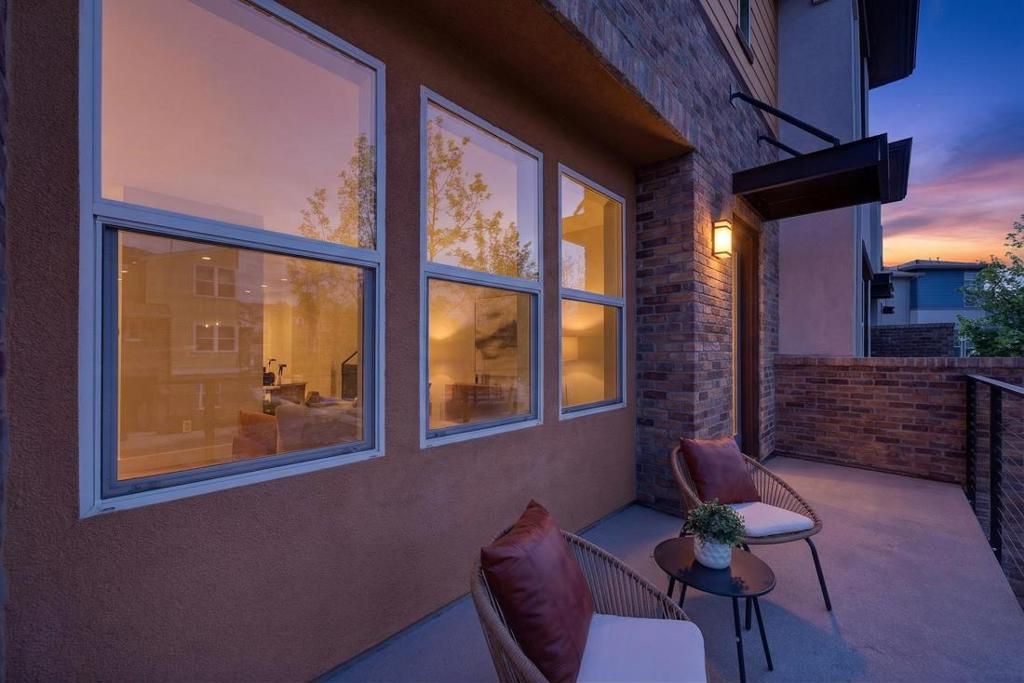 Image 7 of property listing at 552 Galt Terrace 4, Sunnyvale, CA 94085