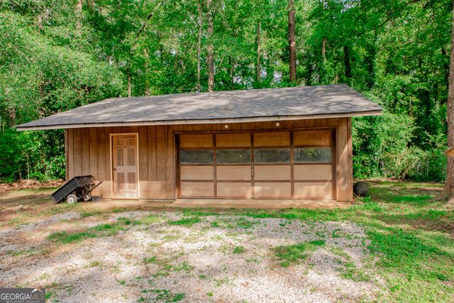 2403 W Grantville Road, Newnan, GA 30263