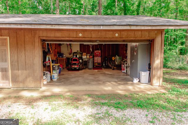 2403 W Grantville Road, Newnan, GA 30263