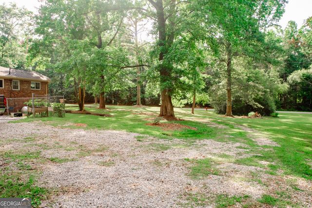 2403 W Grantville Road, Newnan, GA 30263