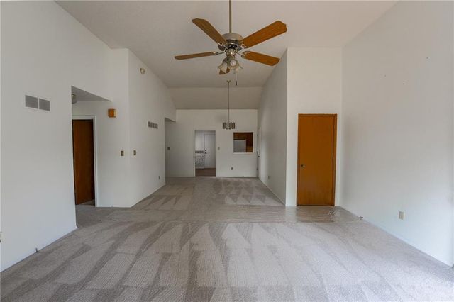 5209 S Megan Drive, Independence, MO 64055