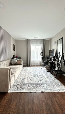 190 S Wood Dale Road 611, Wood Dale, IL 60191