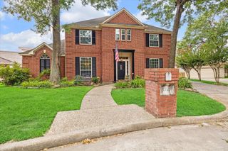 6923 Coral Ridge Road, Houston, TX 77069