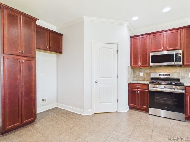 782 GLENNBROOKE Boulevard, Prattville, AL 36066