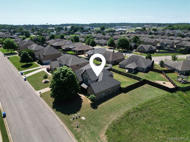 782 GLENNBROOKE Boulevard, Prattville, AL 36066
