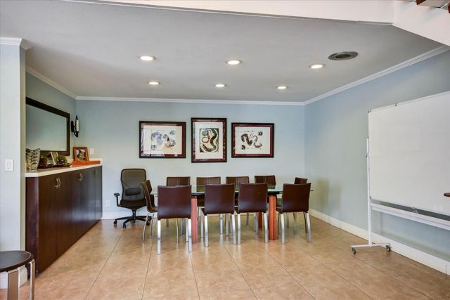 316 N El Camino Real 217, San Mateo, CA 94401