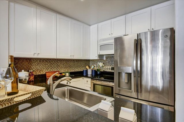 316 N El Camino Real 217, San Mateo, CA 94401