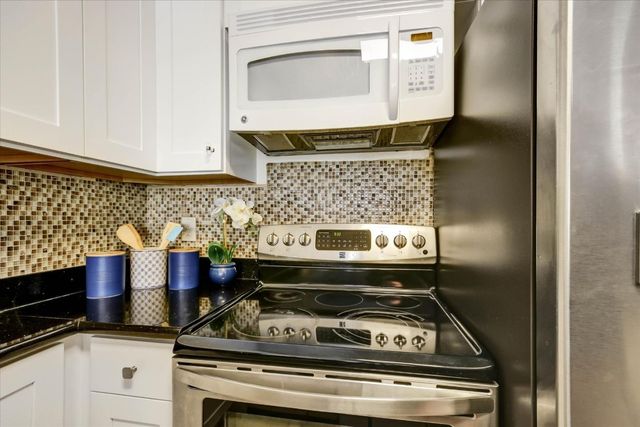 316 N El Camino Real 217, San Mateo, CA 94401