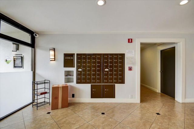 316 N El Camino Real 217, San Mateo, CA 94401