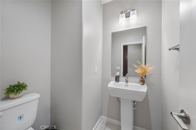 741 Sawyer, Upland, CA 91786