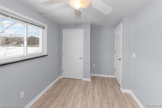 2705 Melvin Drive, Pinckney, MI 48169