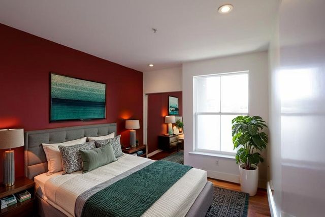 371 30th 201, Oakland, CA 94609