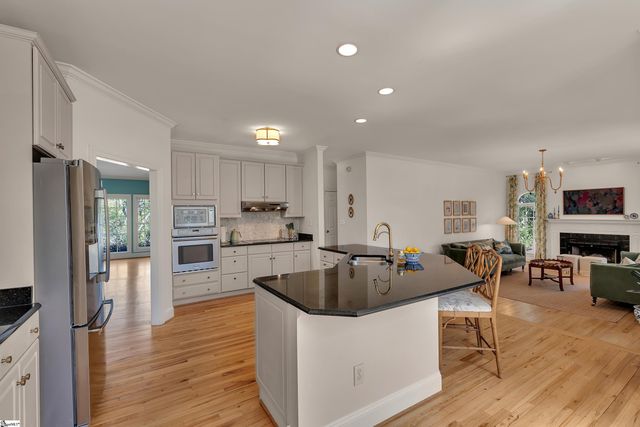 156 Circle Slope Drive, Simpsonville, SC 29681