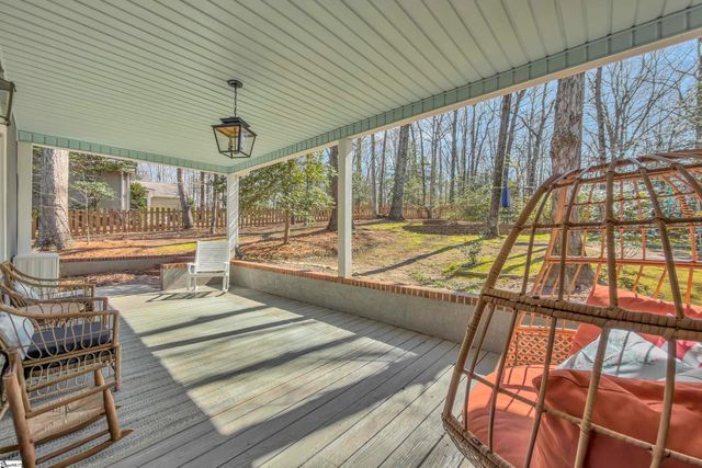 156 Circle Slope Drive, Simpsonville, SC 29681