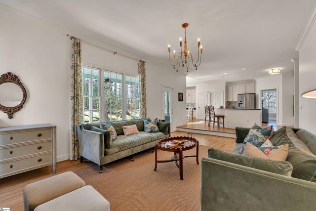 156 Circle Slope Drive, Simpsonville, SC 29681