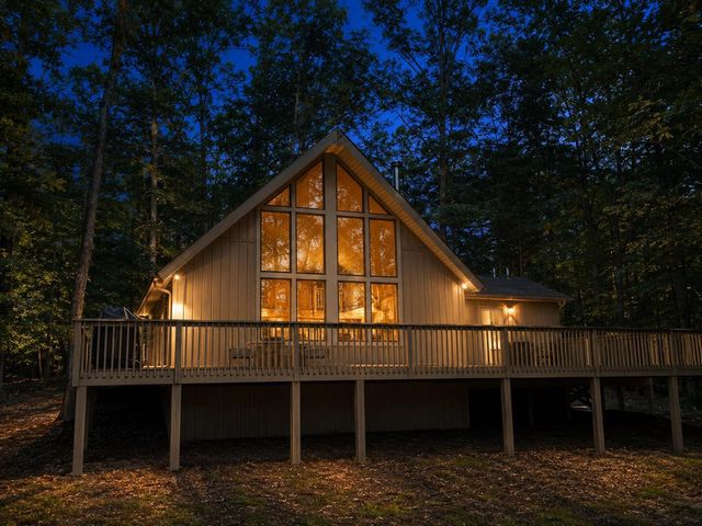 103 ONONDAGA TRL, Hedgesville, WV 25427