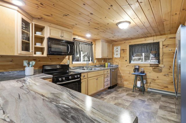 103 ONONDAGA TRL, Hedgesville, WV 25427