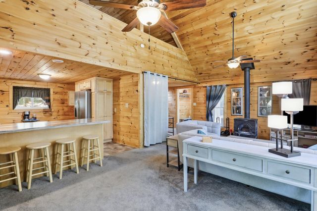 103 ONONDAGA TRL, Hedgesville, WV 25427