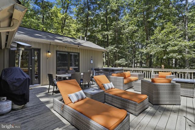 103 ONONDAGA TRL, Hedgesville, WV 25427