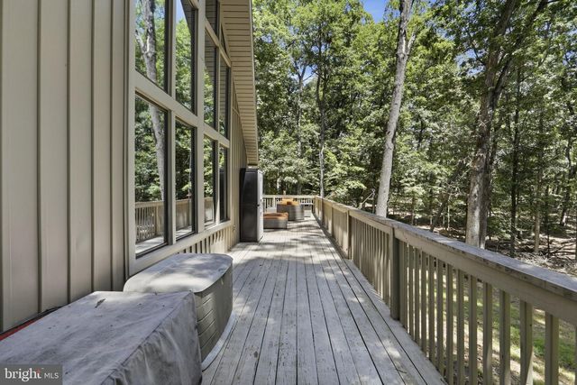 103 ONONDAGA TRL, Hedgesville, WV 25427