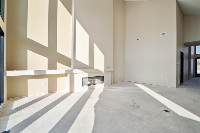 3910 Keagles Crossing, Cedar Falls, IA 50613