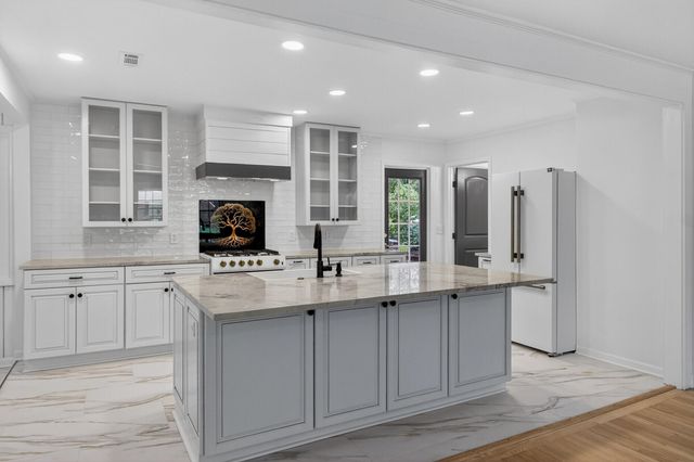 1929 Westminster Road, Charleston, SC 29407