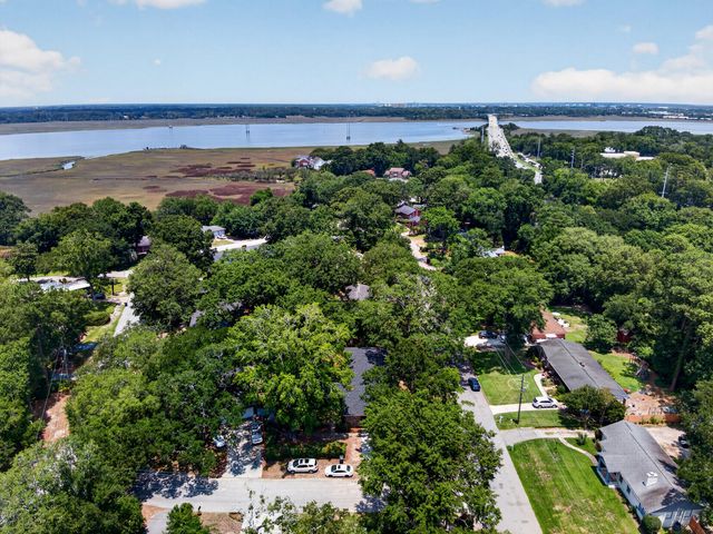 1929 Westminster Road, Charleston, SC 29407