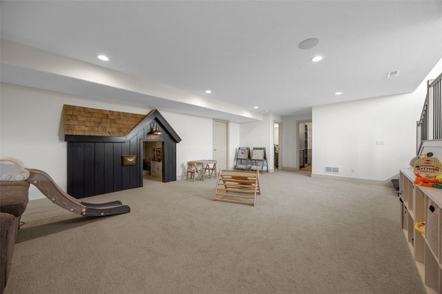 1425 Heartland Street, Fairfax, IA 52228